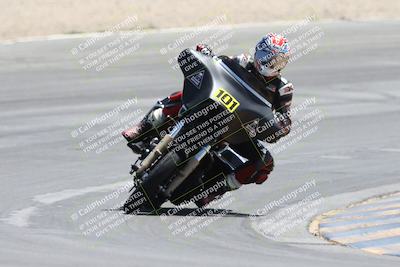 media/Apr-26-2025-BRL Bagger Racing League (Sat) [[9e270f465f]]/7-Super Street Bagger Race/